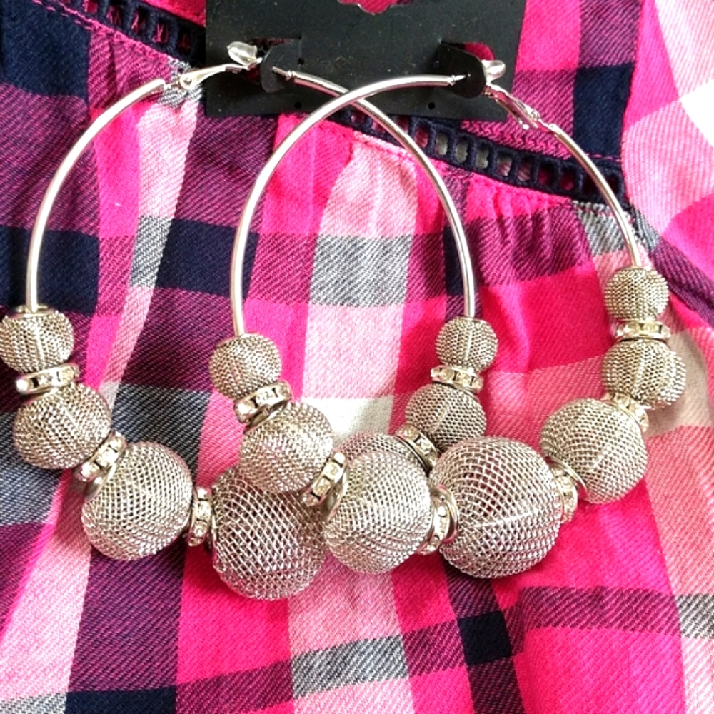 🆕 Earrings Large Hoop Silvertone Mesh Beads with Rhinestones 4" NWT